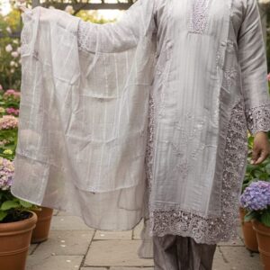 Elegant Pakistani Style Kurta Set with Dupatta