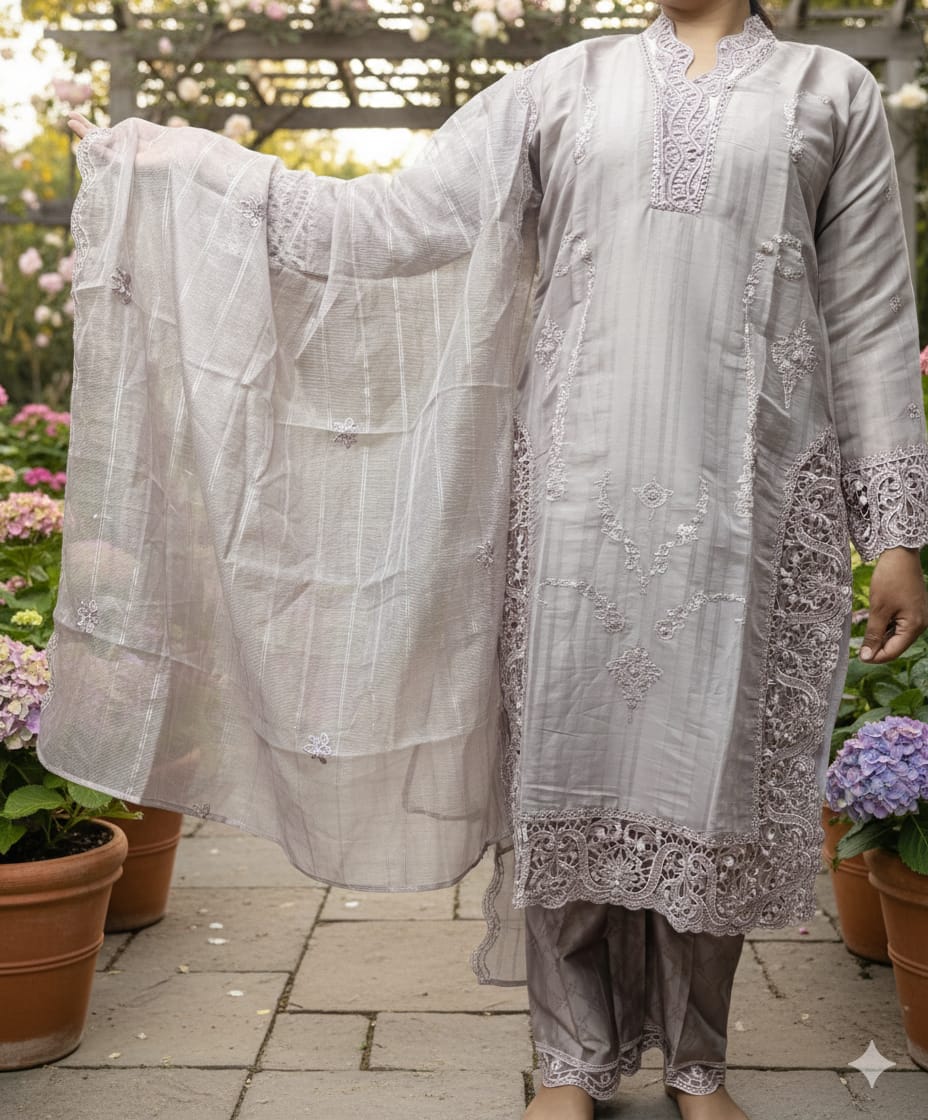 Elegant Pakistani Style Kurta Set with Dupatta